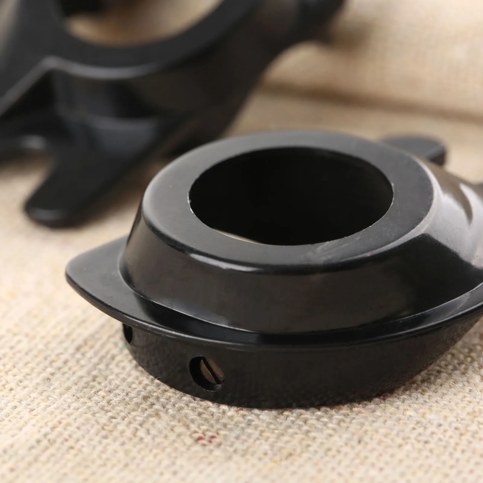 

421325(421326) Singer Sewing Bobbin Case Sewing Machine Spare Parts Accessories High Quality Sewing Bobbin Case