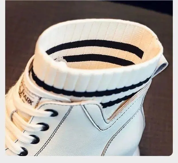 

Timalina Women Flats 2020 Winter New High Top Women Shoes Comfortable Round Toe Jogging Shoes For Women Sneakers British Style