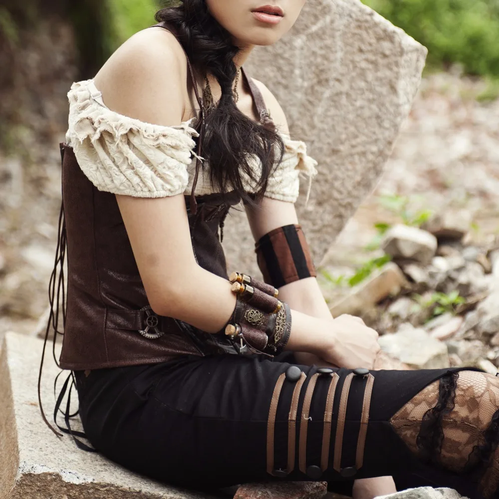 Рисунок 4 - Винтажный готический браслет на