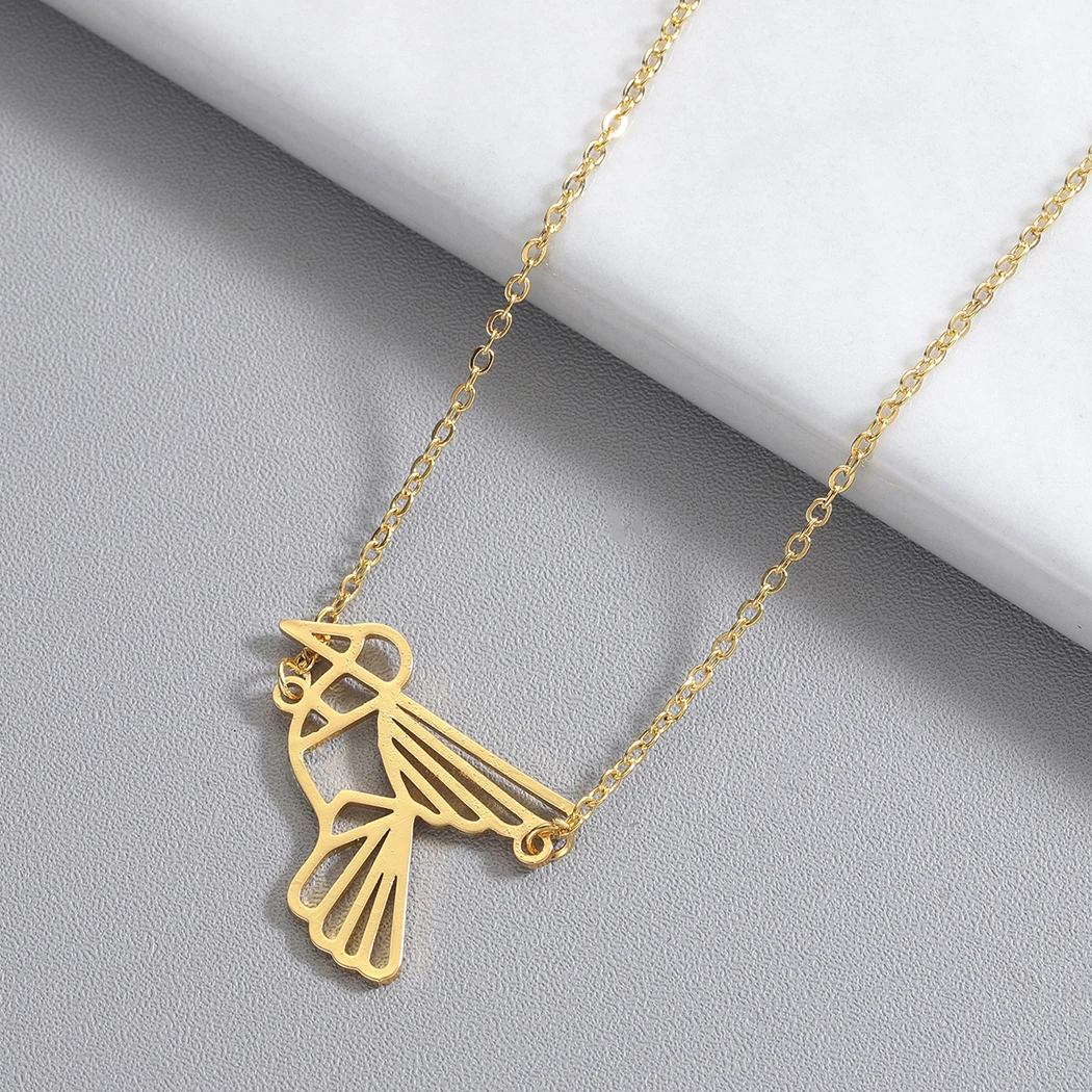 

Kinitial Origami Hummingbird Animal Necklace Women Fashion Charm Bird Filigree Pendant Lovers Gift Necklace Chokers Jewelry