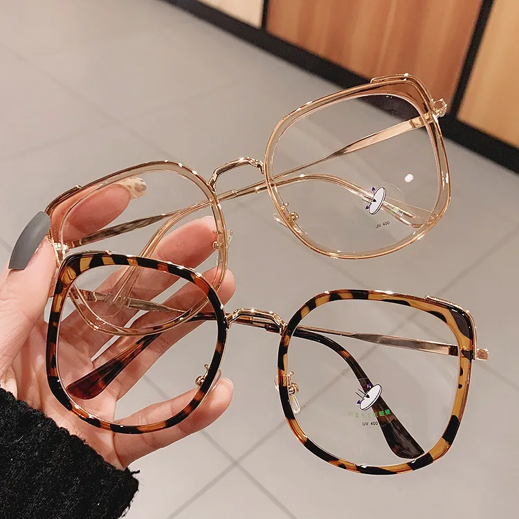 

2021 Women Anti blue Light Glasses cat eye Frame Vintage Large Square Eyeglasses Blocking Blue-ray Oversized Spectacles Frames