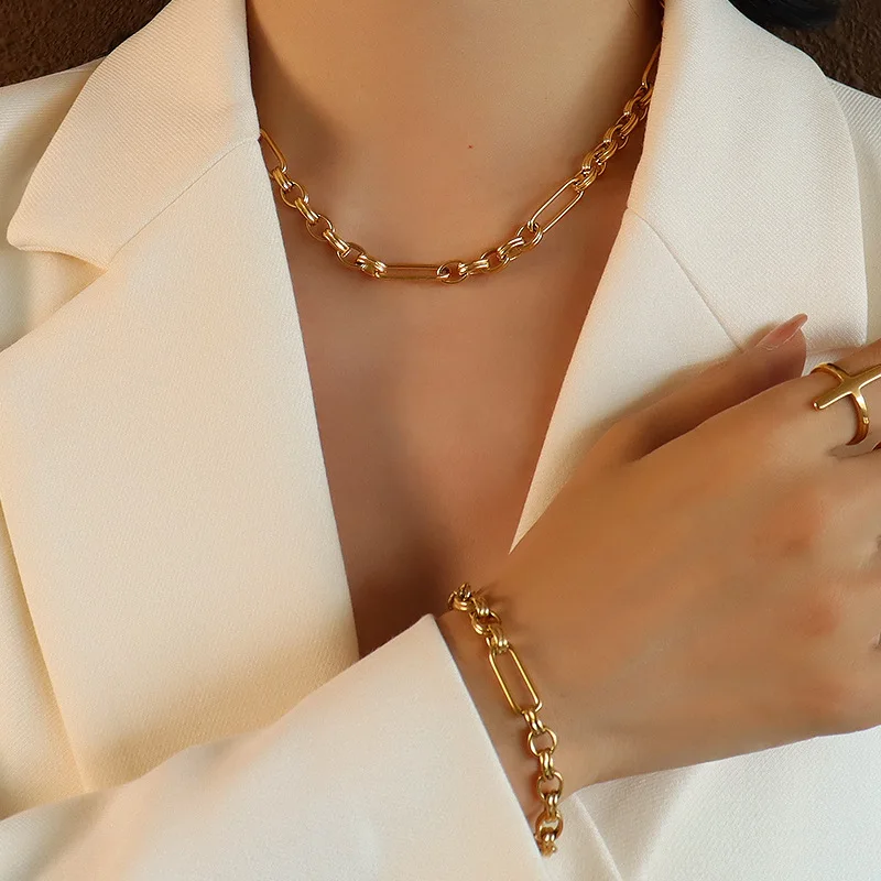 

Retro Bohemian Simple Wild Women's Necklace Bracelet Steel Titanium 18k Gold Jewelry Fashion Trend Layered Clavicle Chain Gift