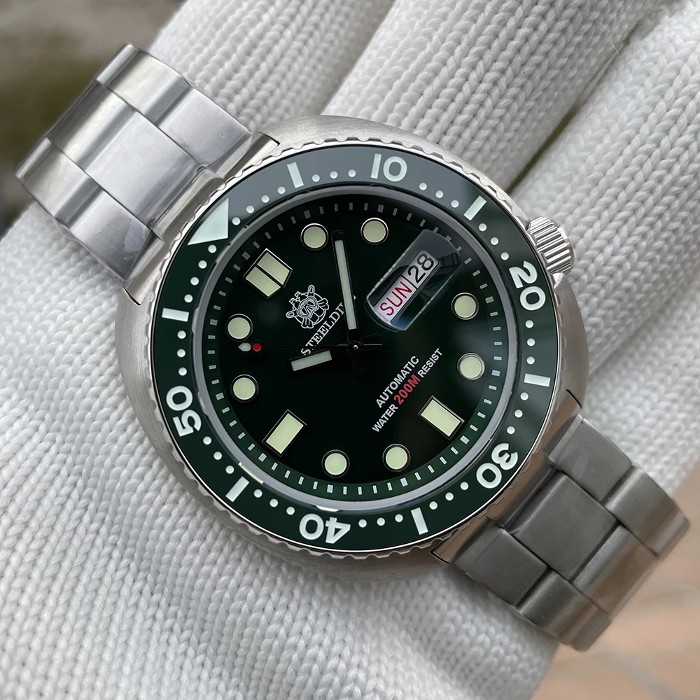 

STEELDIVE Luxury Brand SD1972 New Arrival 45mm Steel Case Super Luminous NH36 Automatic Mens Dive Watches with Day Date