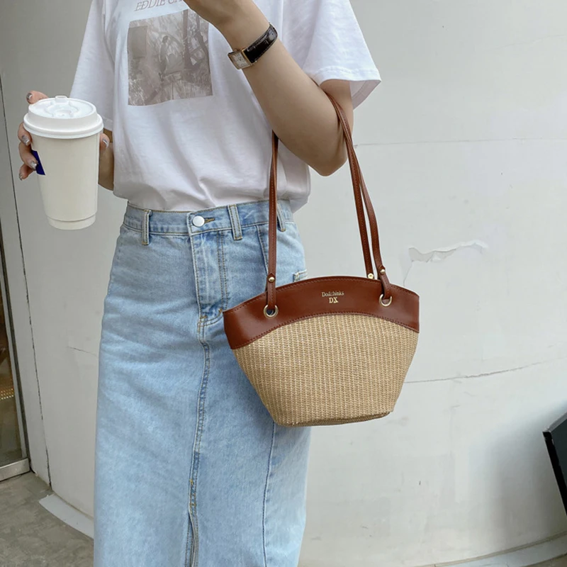 

Популярная Корейская Плетеная соломенная сумка, новинка, женская сумка, летняя трендовая пляжная сумка, женская сумка через плечо для подмы...