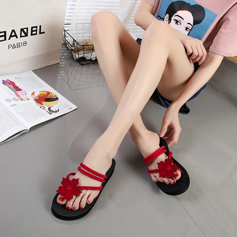 

2021 summer women's flip flops flowers fashion outer wear thick-soled slope with beach non-slip sandals and slippers women