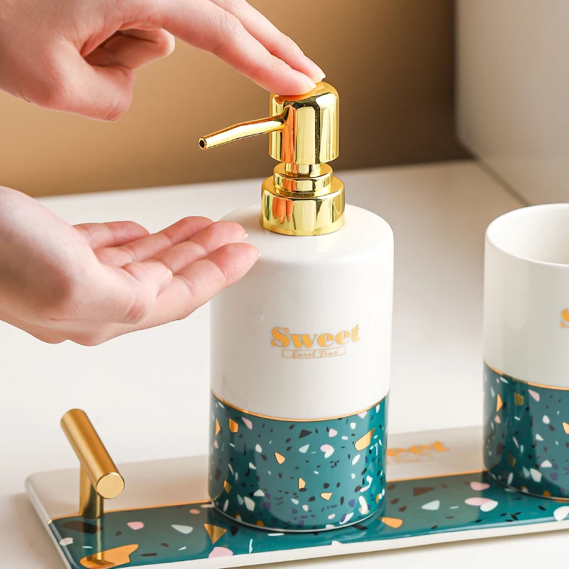 

Light luxury INS wind hand sanitizer press bottle sub-bottling shampoo shower gel bottle creative empty bottle hotel lotion
