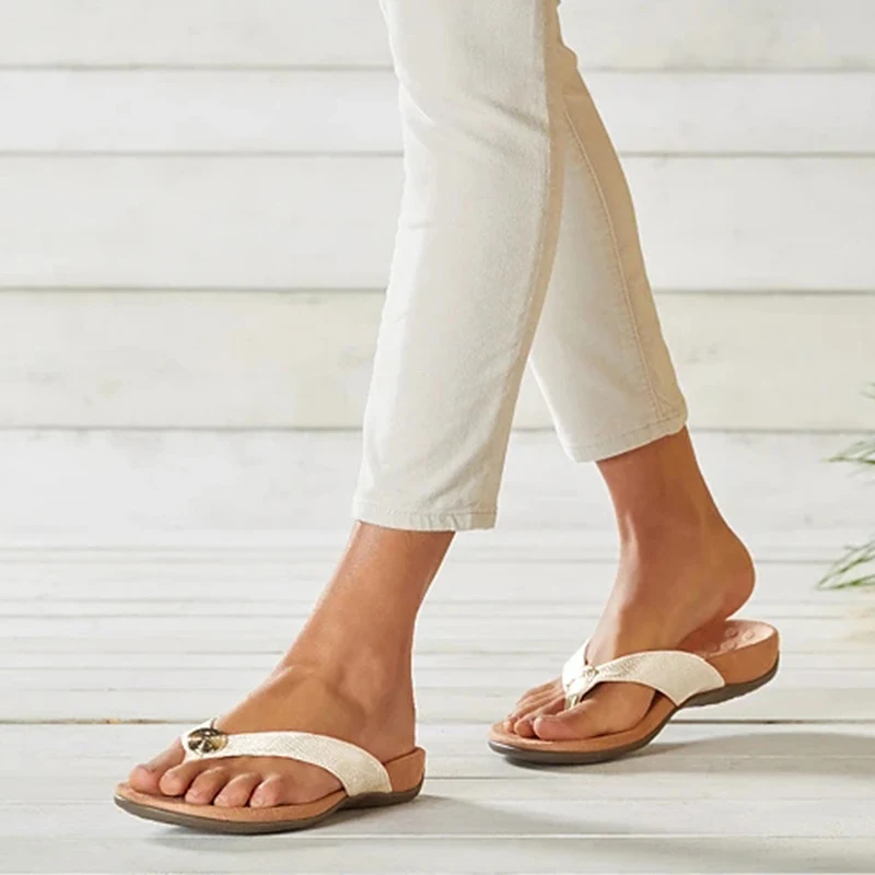 

Women Sandals Soft Bottom Summer Shoes Women Flip Flops Super Light Flat Sandals Chaussure Femme Plus Size Beach Footwear