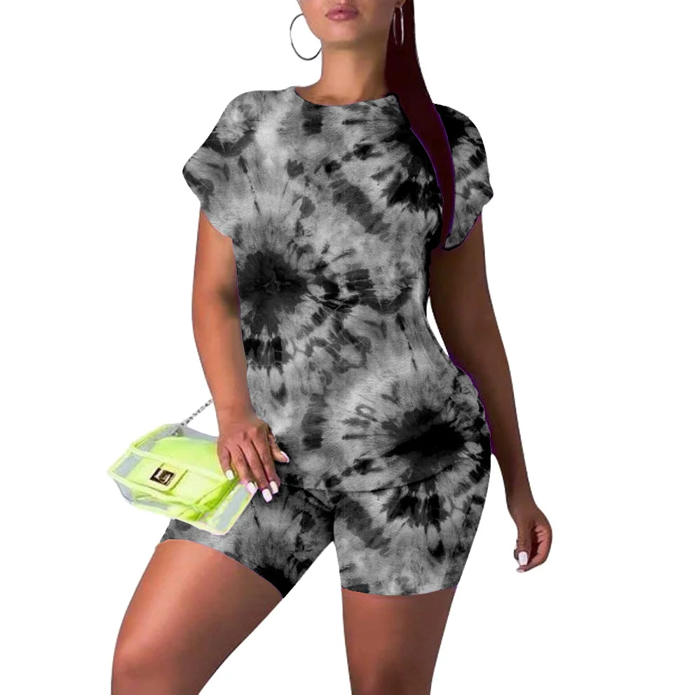 

New 2020 Woman Summer Fashion Casual Set Two Pieces Short Sleeve Top + Pant Leopard Female Streetwear Tracksuit Outfit