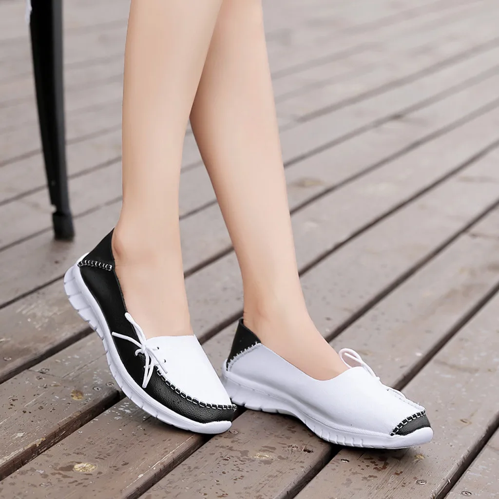 Женские кроссовки без застежки белые кожаные лоферы на плоской подошве для