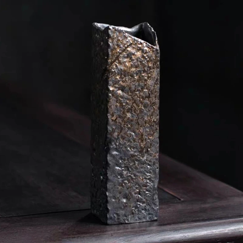 

Chinese Crude Pottery Gilding Rust Art Vase Ceramic Flower Vase Hydroponic Device Desktop Retro Home Decoration Accessories