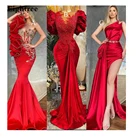 Красное длинное вечернее платье с аппликацией, с высоким разрезом