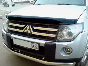 Дефлектор капота Mitsubishi Pajero (Митсубиши Паджеро) IV (2007 ) (темный)|Занавески для