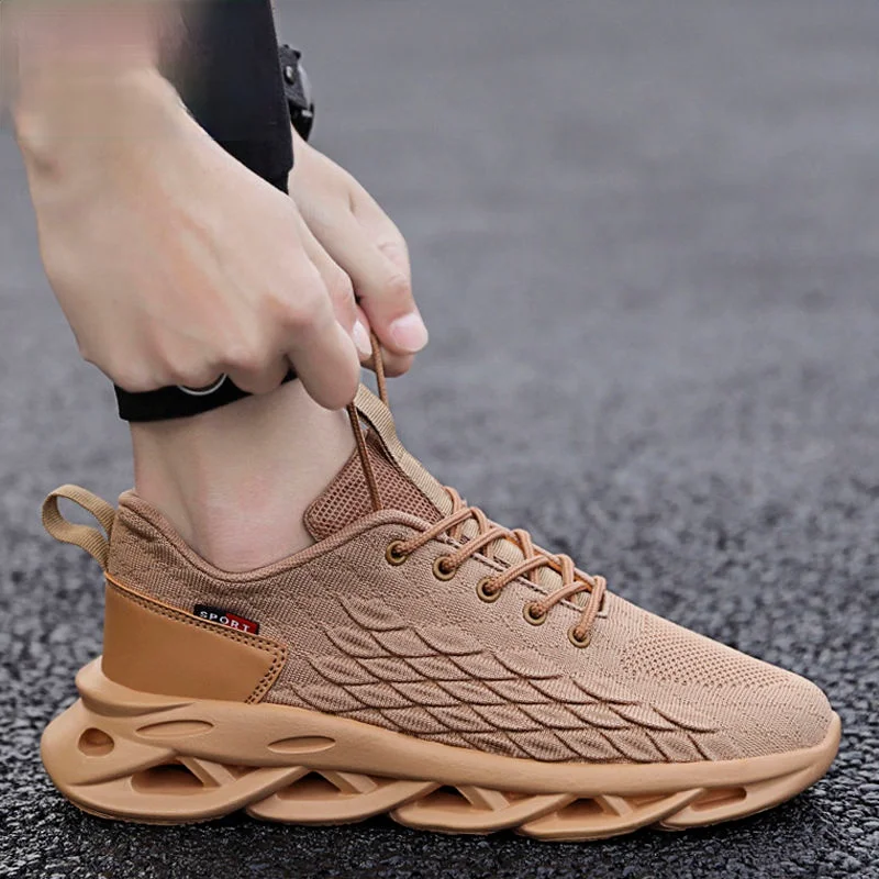 

Summer new Men Shoes Lightweight Sneakers Men Fashion Casual Walking Shoes Breathable Slip on Mens Loafers Zapatillas Hombre