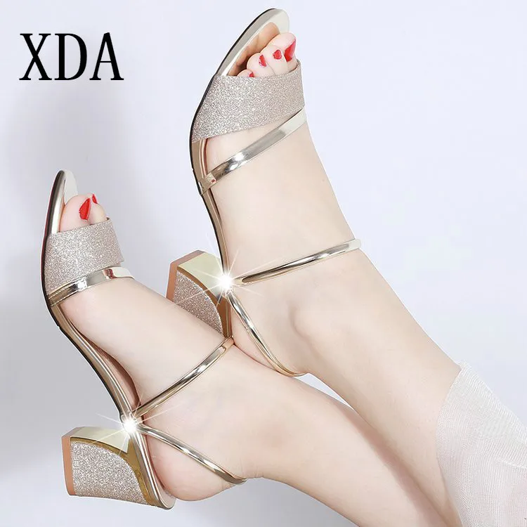 Сандалии XDA женские на квадратном каблуке Босоножки с открытым носком модная