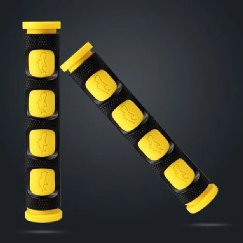 

Universal Motorcycle Handgrip Guard Motorbike Brake Clutch Lever Cover Handlebar Grips FOR YAMAHA DUCATI KTM KAWASAKI MT09 MT-10