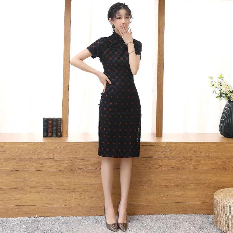 

Женское изысканное кружевное платье Ципао в горошек, элегантное приталенное китайское платье с воротником-стойкой, винтажная отделка пуго...