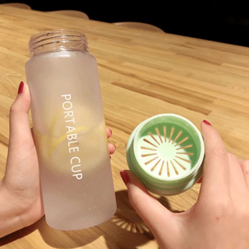 

600/800ml Plastic Sport Water Bottle Large Capacity Outdoor Matte Water Cup Men Women Kids Student Protable Bottle for Water