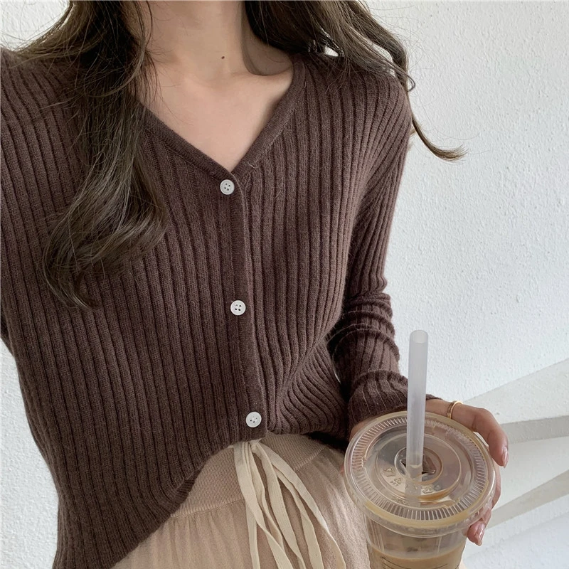 Женский короткий кардиган с V образным вырезом бежевый/серый/кофейный/черный