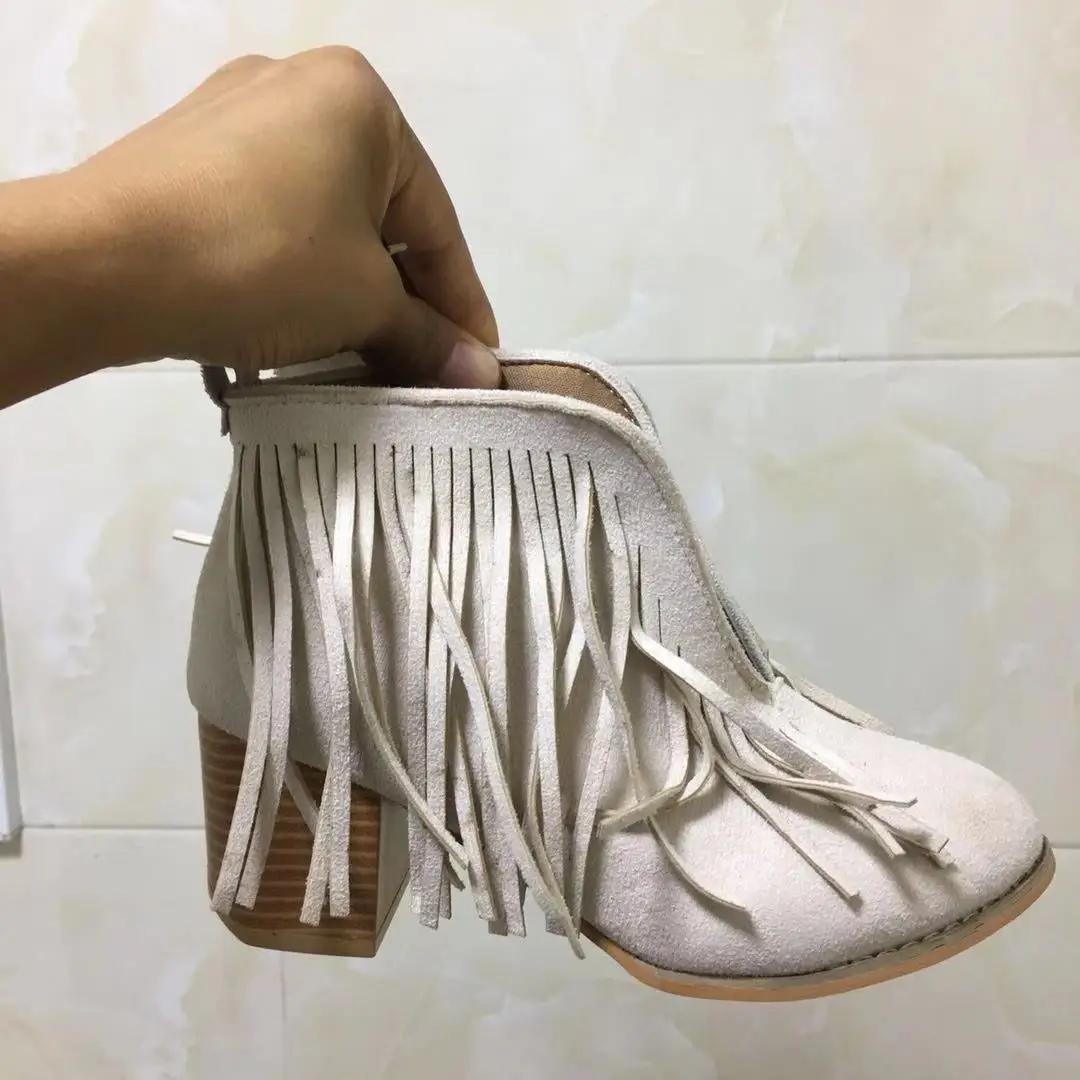 Сезон осень-зима Женские короткие ботинки с острым носком на низком каблуке