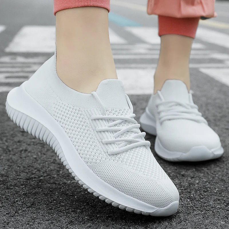 

Top 2020 Female Casual Shoes Weave Super Light Running Shoes Slip-on Sock Sneakers Outdoor Jogging Walking Mesh Tenis