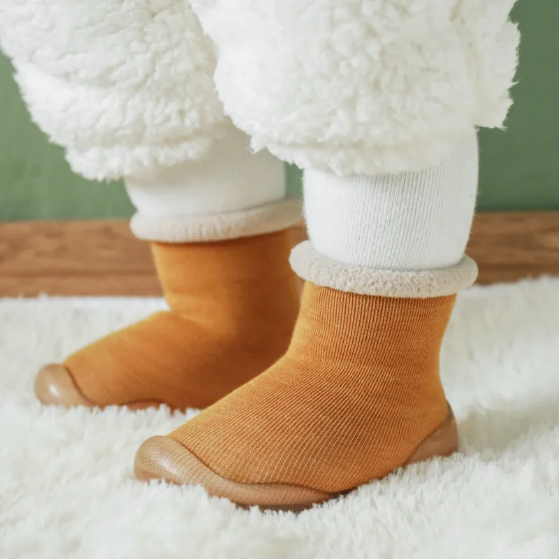

Детские Нескользящие однотонные носки, имитация кашемира, зимняя обувь для малышей, Нескользящие теплые ботинки с резиновой подошвой