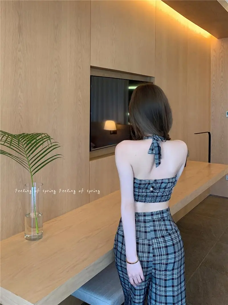 

2021 Summer Dress New Seaside Vacation Sexy Show Thin Two-Piece Trouser Halter Shirt Plaid Wide Leg Trouser Suit Woman