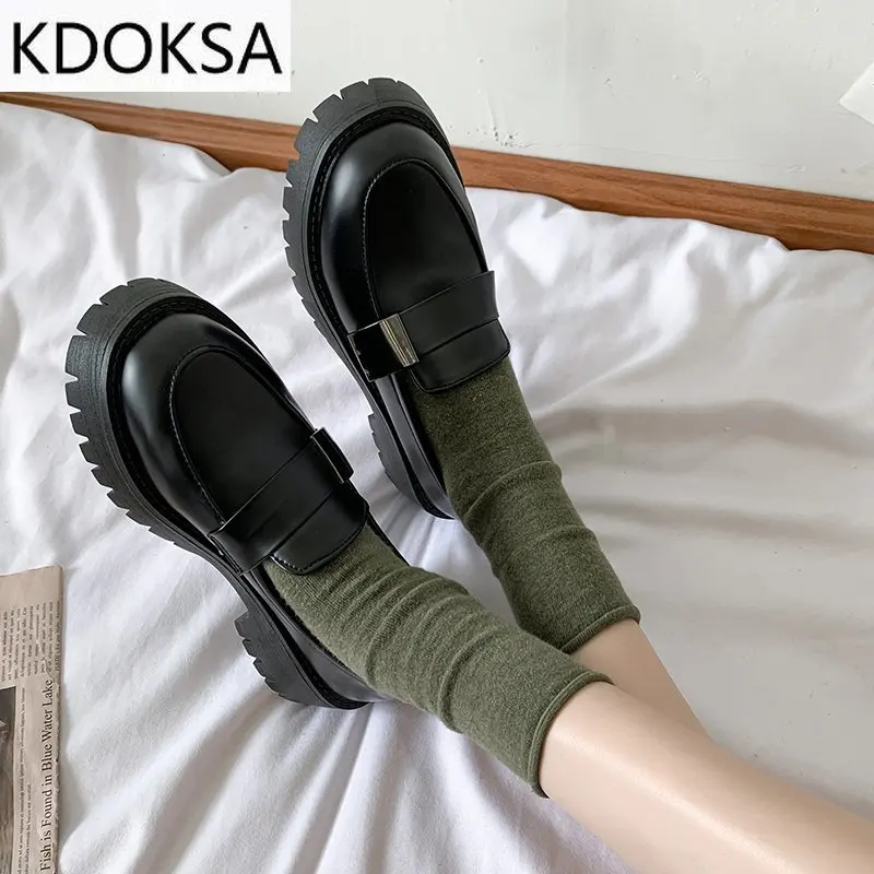 

Woman Solid Black PU Leather Loafers Zapatos De Mujer Dropshipping 2021 Casual Women Slip on Flats Round Toe Platform Shoes