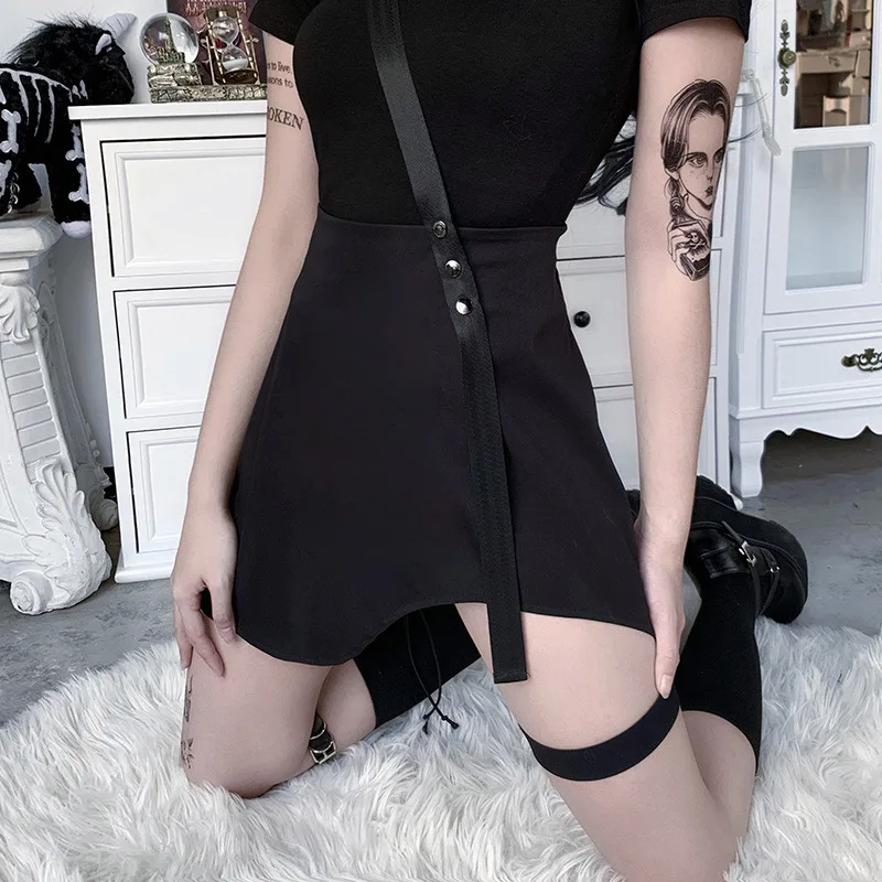 

Gothic Irregular Women Mini Skirt Streetwear Single Shoulder Strap Chic Female Skirts Summer Black Sexy Black Ladies Bottom