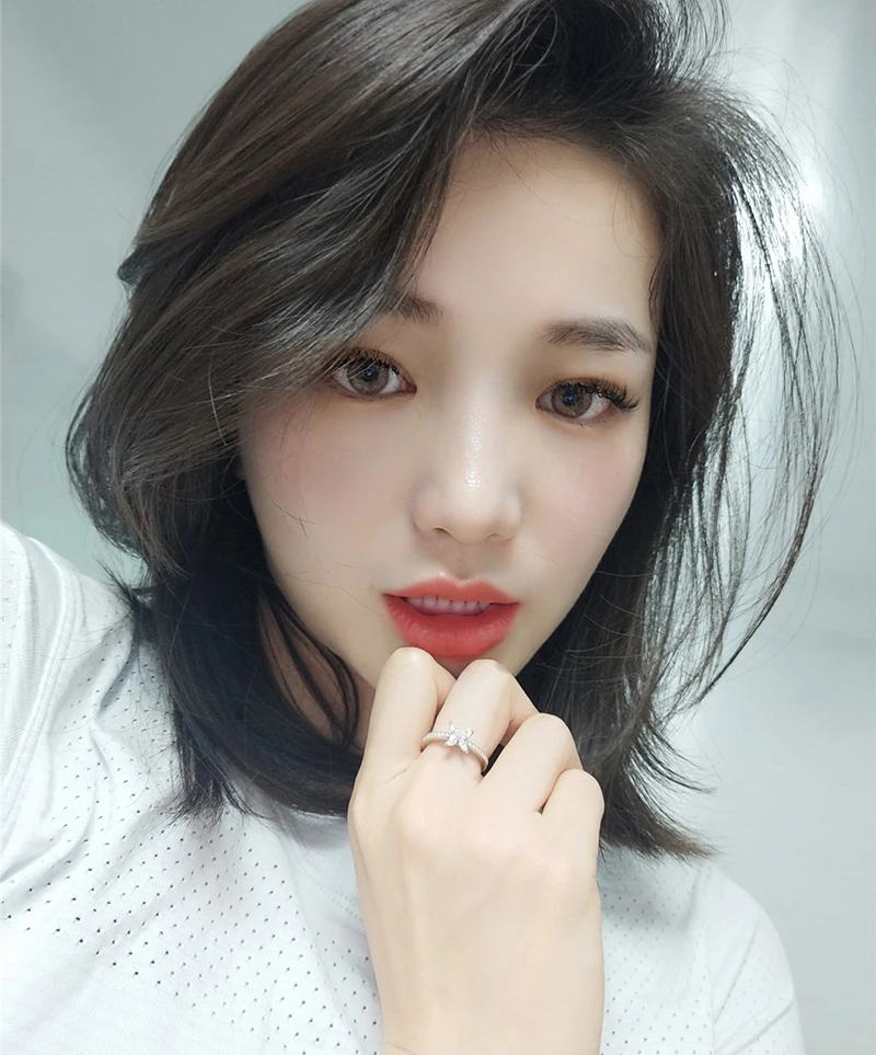 

Luomansi 100%-S925 Silver Four-leaf Flower Diamond Ring Sparkling Girlfriend Gift Party Fine Jewelry