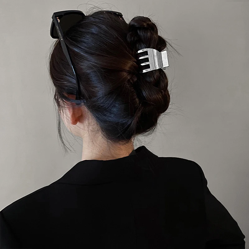 

Metal Gold Silver Barrettes Back Head Female Hair Jaw Clip Shark Clip Korean Elegant Clip Hairware Hairpin Catch Clip