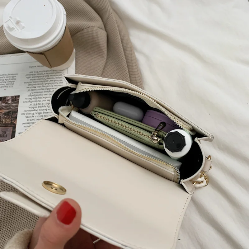 

French niche design sense advanced sense versatile small bag women's 2021 new fashion saddle bag summer chain messenger