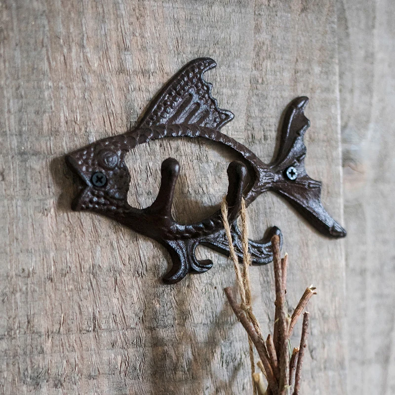 

Rustic Cast Iron Art Wall Hooks Rack Strong Bearing Creative Fish Shape Suitable For Halls, Corridors, Bars, Reading Rooms
