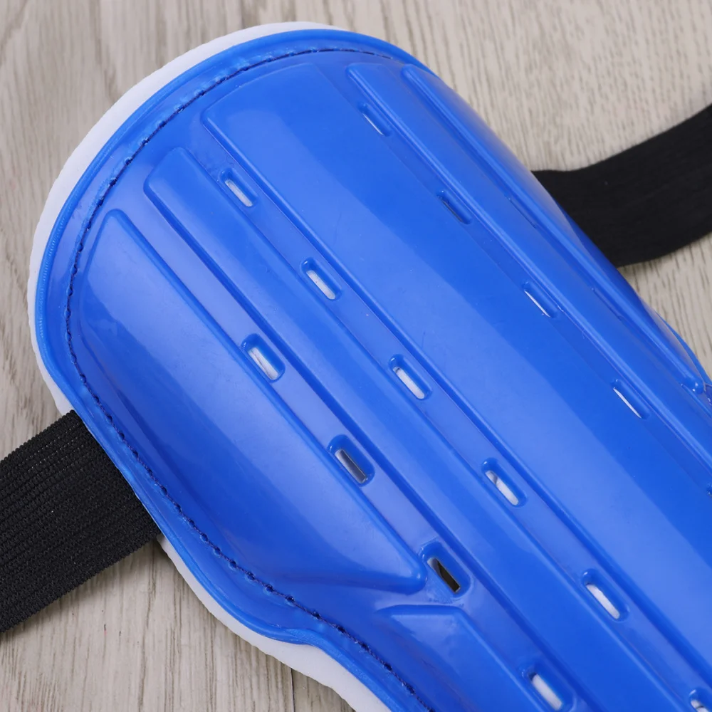 

2 Pairs of Kids Soccer Shin Guards Youth Soccer Shin Pads for Boys Girls Lightweight and Breathable Child Calf Protective Gear