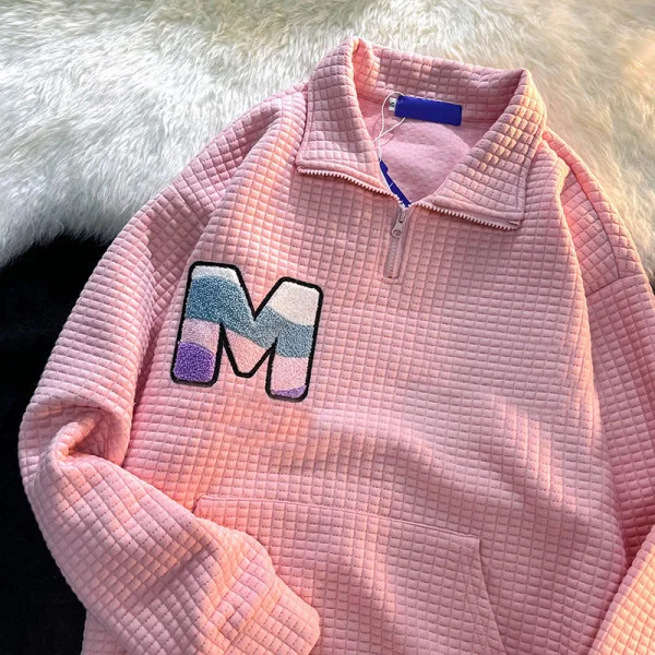 

Official Picture Pink Waffle Letter Embroidered Sweater Half Pull