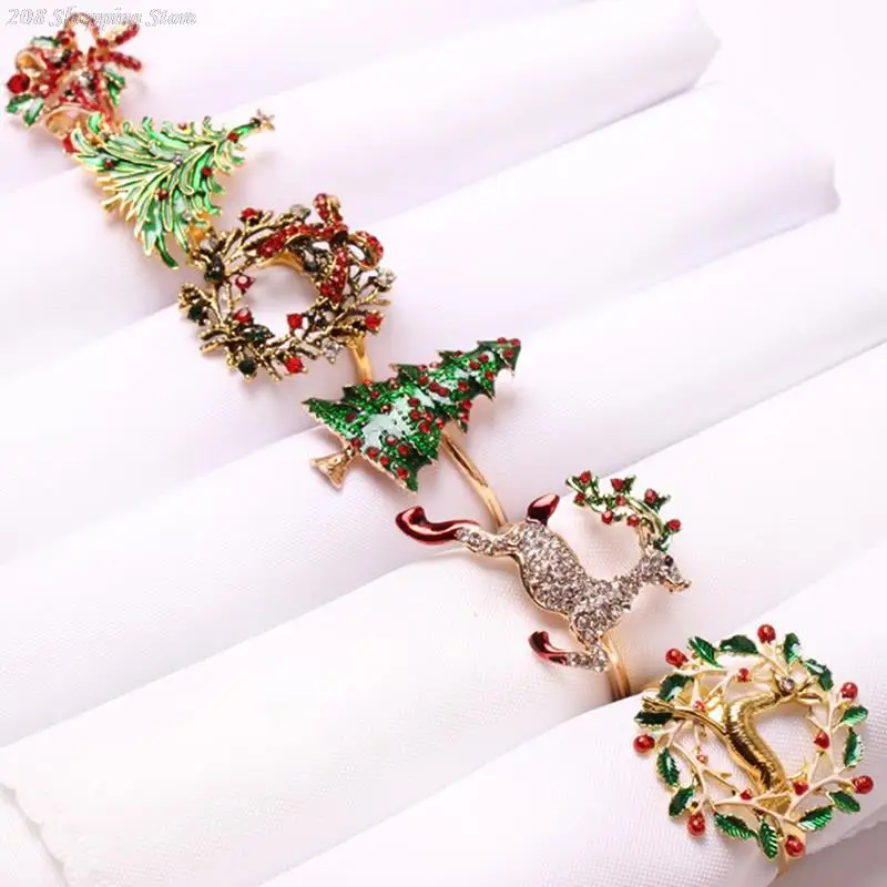 2022 New Christmas Napkin Rings Elk Xmas Tree Snowflakes Alloy Napkin Holders Napkin Buckle Christmas Party Dinner Table Decor