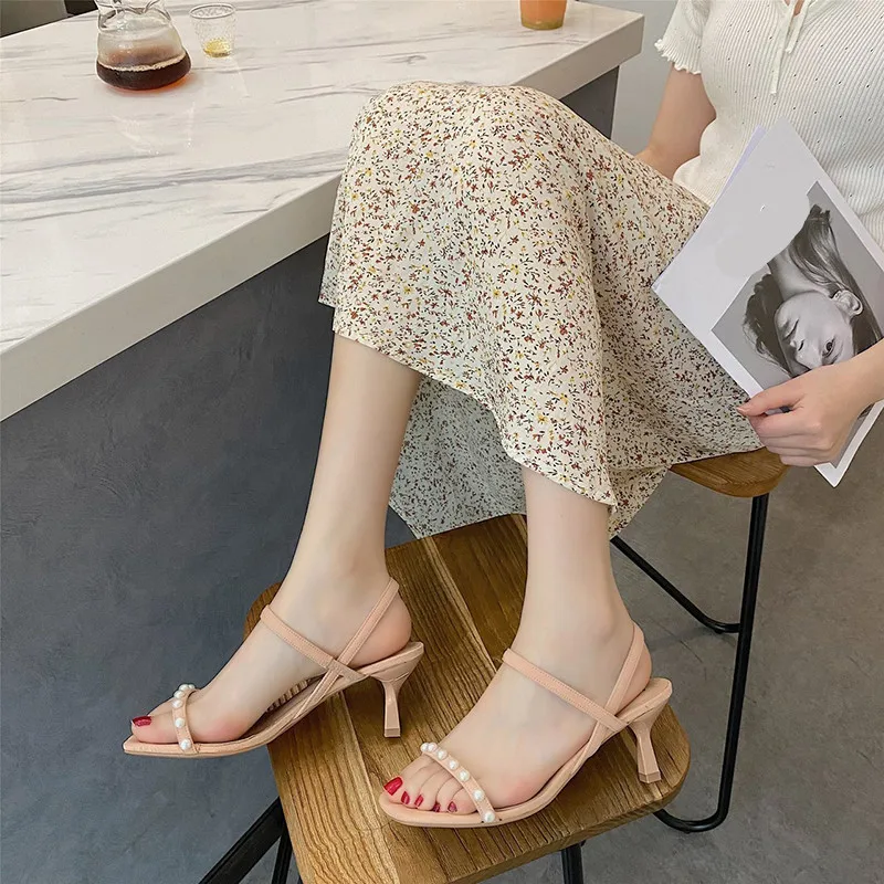 

Retro Woman Shoes 2021 Sandals Strappy Heels Suit Female Beige Original New Comfort Stiletto Girls Elastic Band Pearl Fashion H