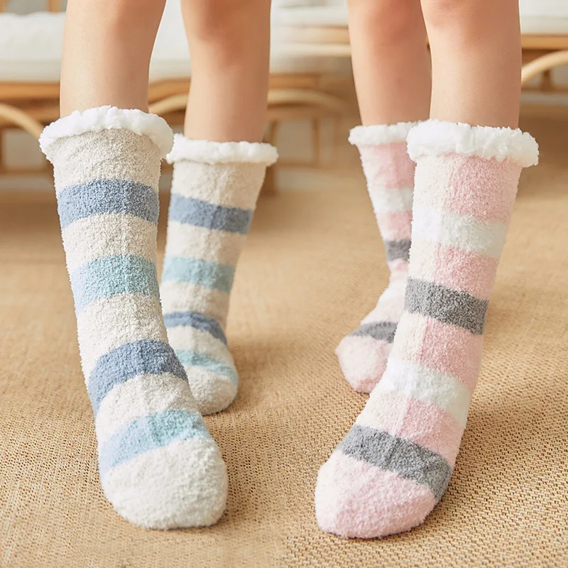 

Winter Women Warm Socks Simple stripes Cotton Coral Velve Thicken Soft Socks Girl Plus Velvet Folding ankle Warm Female Socks