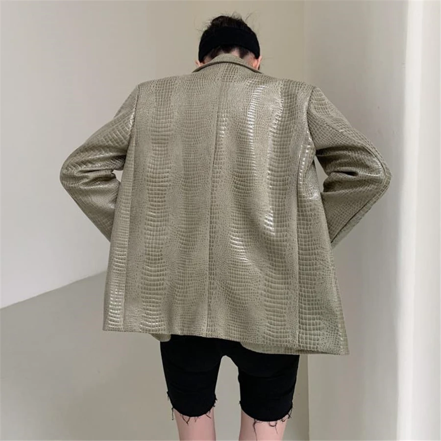 

Fashion Glossy Bright PU Leather Jacket Women Vintage Bean Green Crocodile Pattern Suit Collar Shoulder Pad Leather Coat Y735