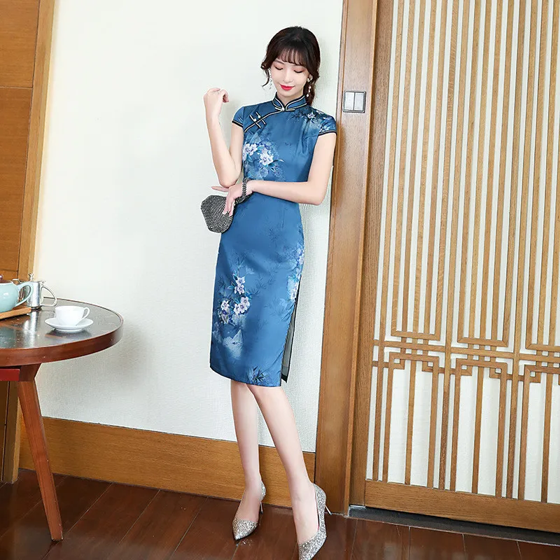 

Vintage Woman Mandarin Collar Satin Qipao Oriental Chinese Flower Printed Cheongsam Traditional Elegant Wedding Party Dresses