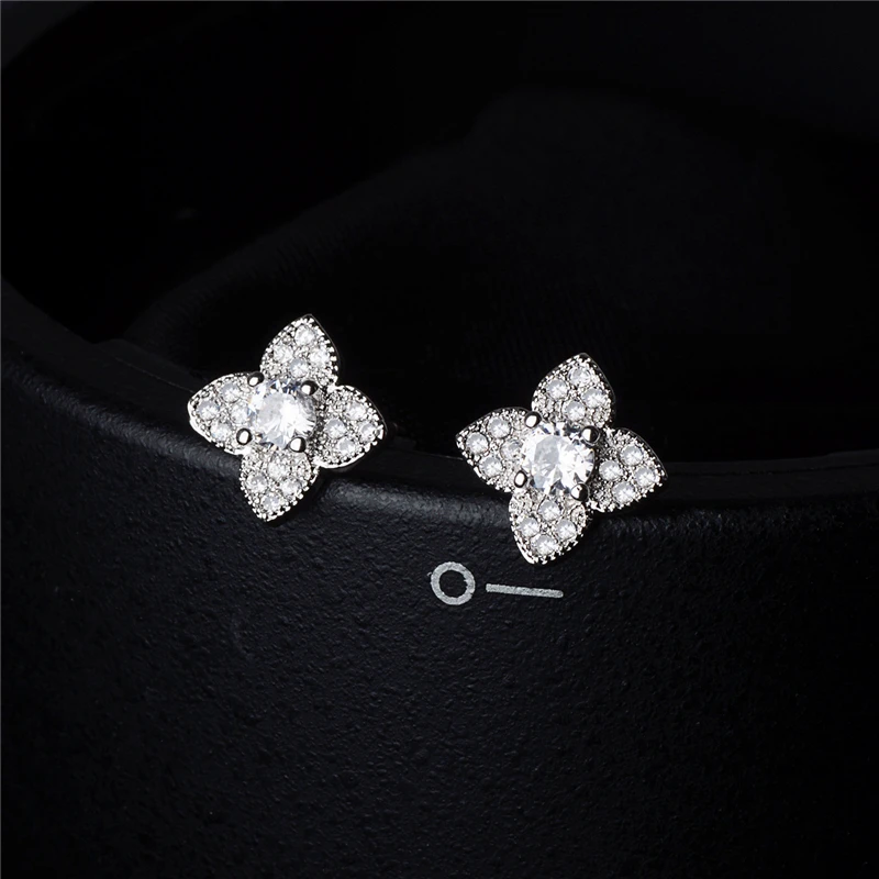 S925 Серебряная игла Геометрическая микро-инкрустация циркония серьги гвоздики для женщин высшего качества брендовые серьги в виде клевера девушка Корея ювелирные изделия Z152