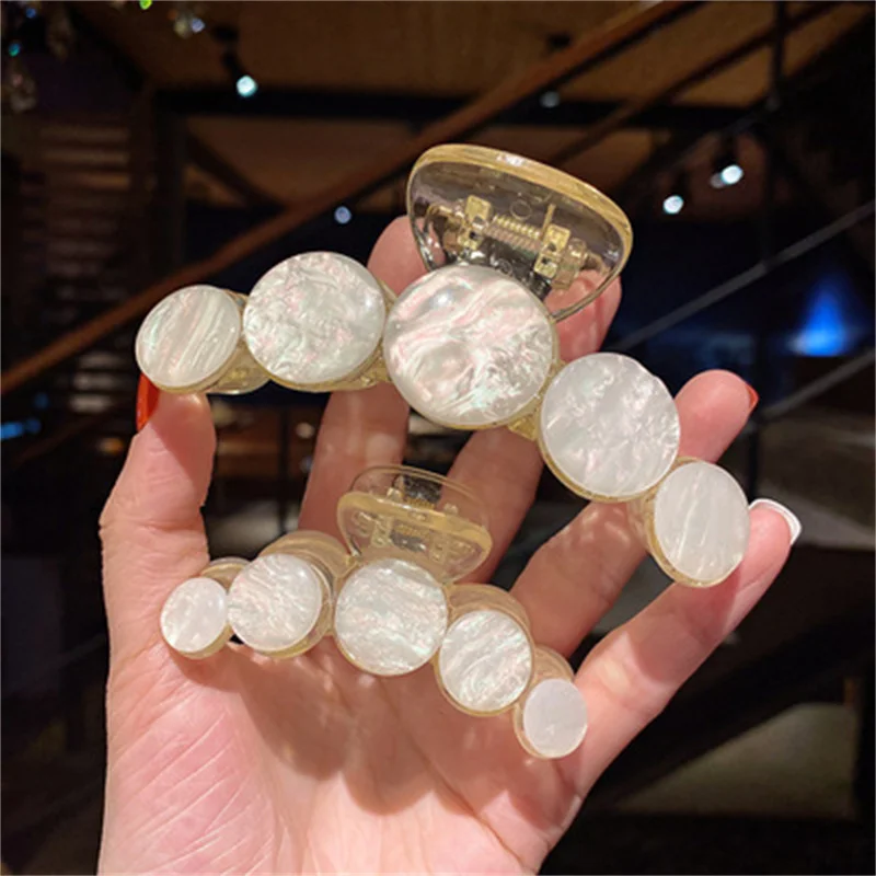 

French retro hairpin pearl grip clip back of head elegant temperament hairpin women's net red simple hairpin shark clip