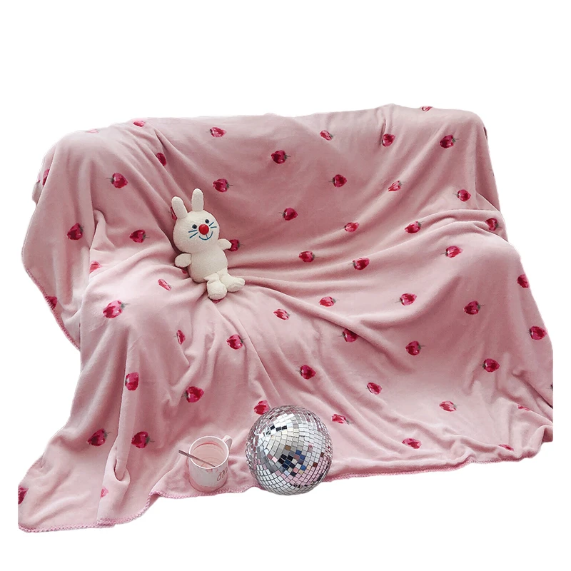 

Pink Lovely Strawberry Girl Heart Ins Wind Travel Coral Velvet Shawl Covered Feet Double Thickened Warm Office Sofa Blanket