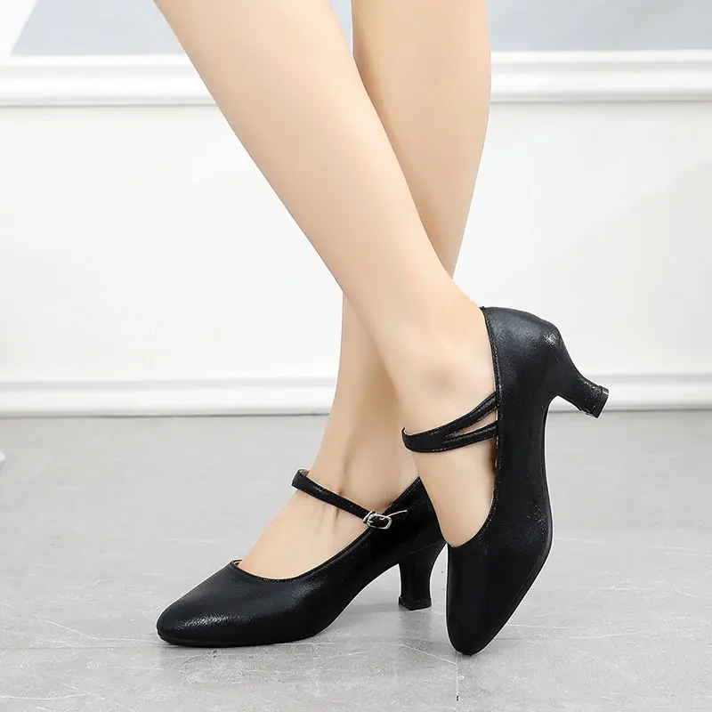 Soft Sole Women Ballroom Dance Shoes Modern Girls Tango Samba Latin Dancing shoes Ladies 3.5/5.5CM Sandal Salsa Shoes HROYL