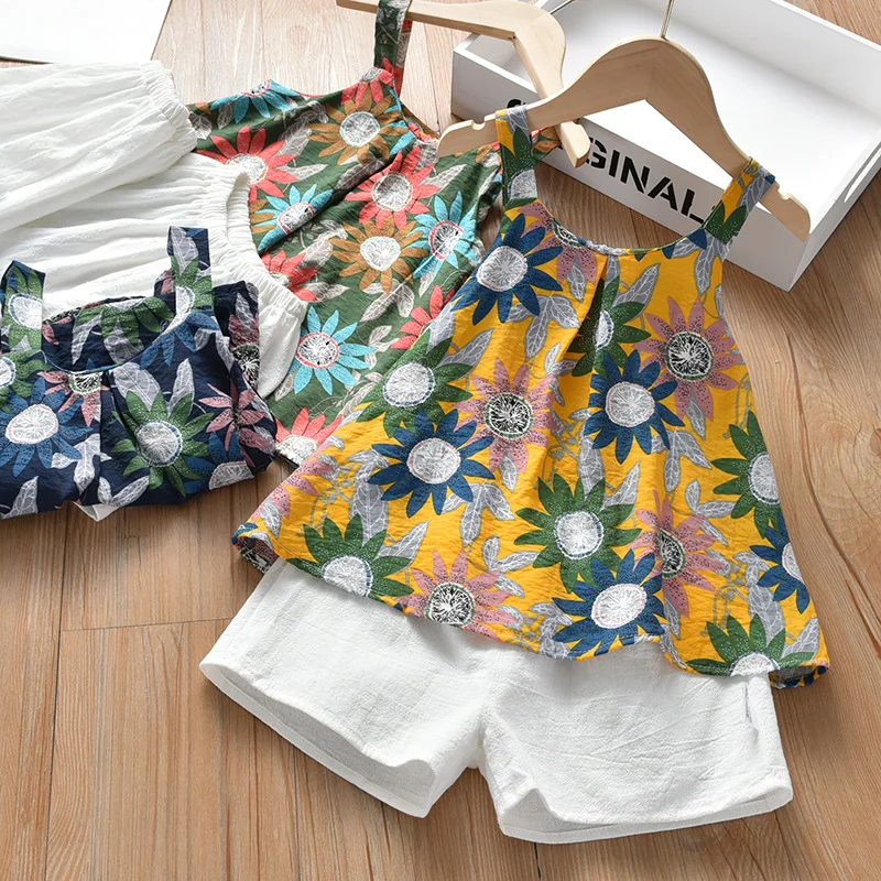 

2021 Summer New Toddler Girls Clothing Sets Korean Flower Sling Tops White Shorts Baby Girl 2pcs Suits Children's Summer Sets