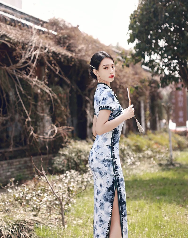 

Modern Young Women Improved Cheongsam Dress Chinese Style Slim Vintage Qipao Lady Retro Stand Collar Party Dresses