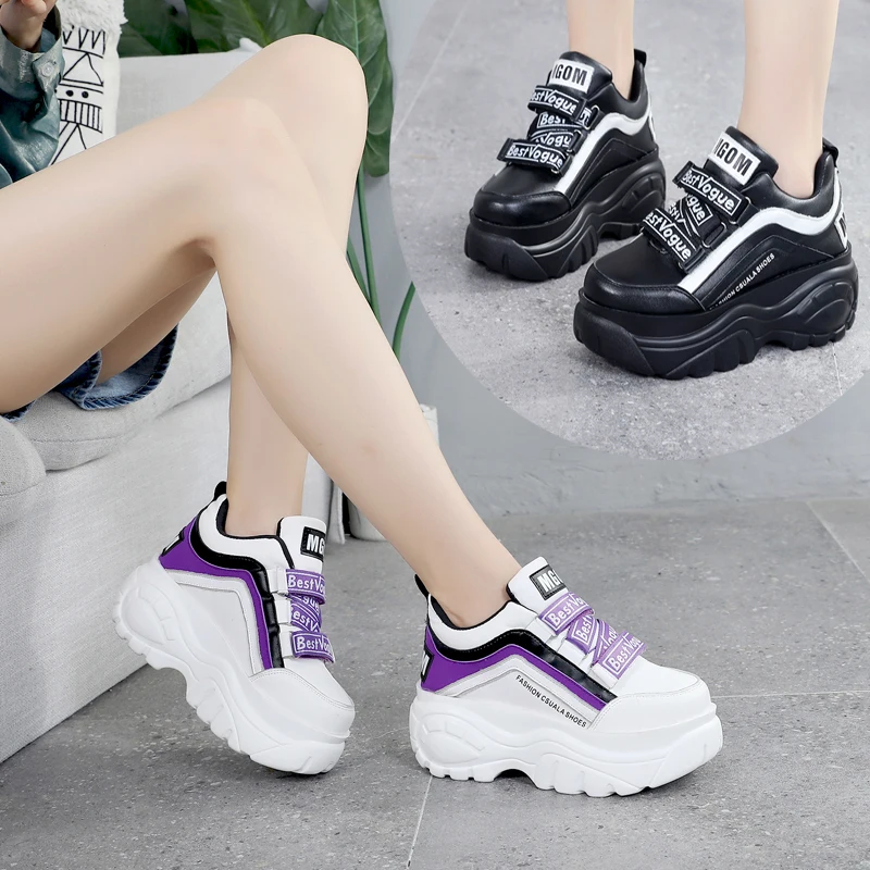 Женские кроссовки из искусственной кожи на высоком каблуке красные или белые