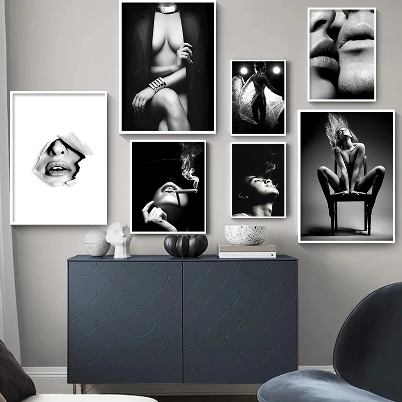 

Wall Art Canvas Print Painting Black & White Vintage Poster Sexy Woman Smoke Nordic Poster Nude Wall Pictures For Home Decor