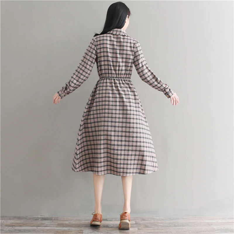 Осеннее женское платье с длинным рукавом винтажное хлопковое и льняное в клетку