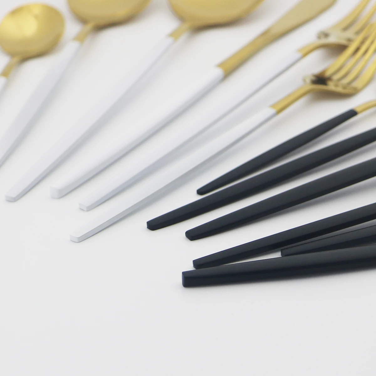 Набор столовых приборов из нержавеющей стали 4/24 шт.|Столовые сервизы| |