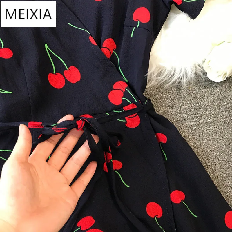 Летнее цельнокроеное длинное платье с запахом вишни тонким цветочным шифоновым